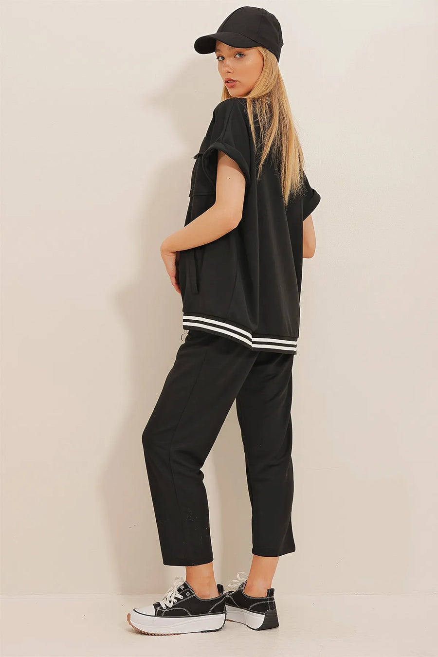 Women's Four Pocket Ribbed Double Sleeve Tracksuit